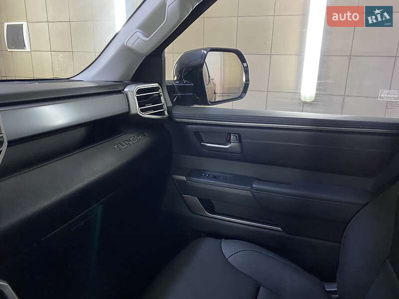 Пікап Toyota Tundra 2024 в Умані