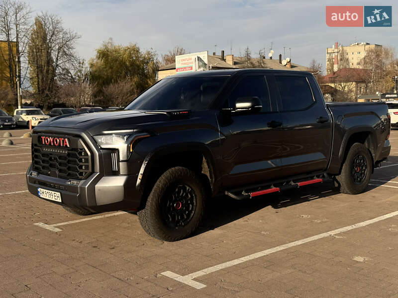 Пікап Toyota Tundra 2024 в Коростишеві