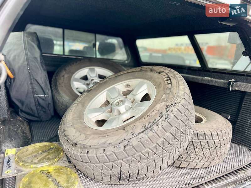 Пикап Toyota Tundra 2005 в Киеве фото 40 Пикап Toyota Tundra 2005 в Киеве