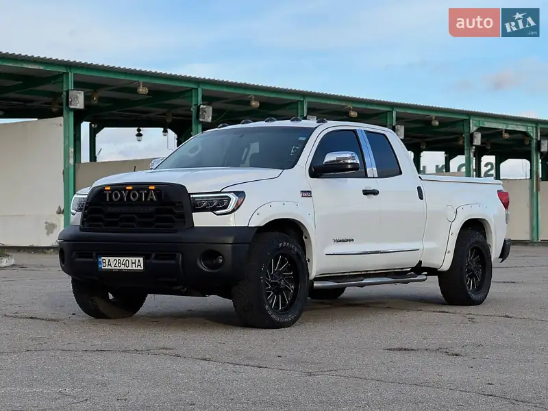 Toyota Tundra