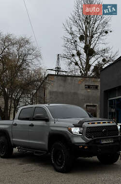 Пикап Toyota Tundra 2018 в Ивано-Франковске