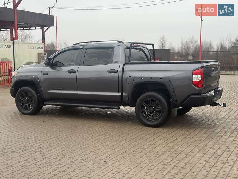 Пикап Toyota Tundra 2019 в Ивано-Франковске