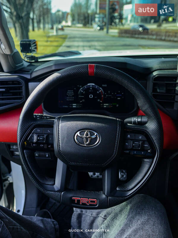 Пикап Toyota Tundra 2023 в Днепре