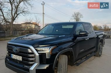 Пикап Toyota Tundra 2022 в Волочиске