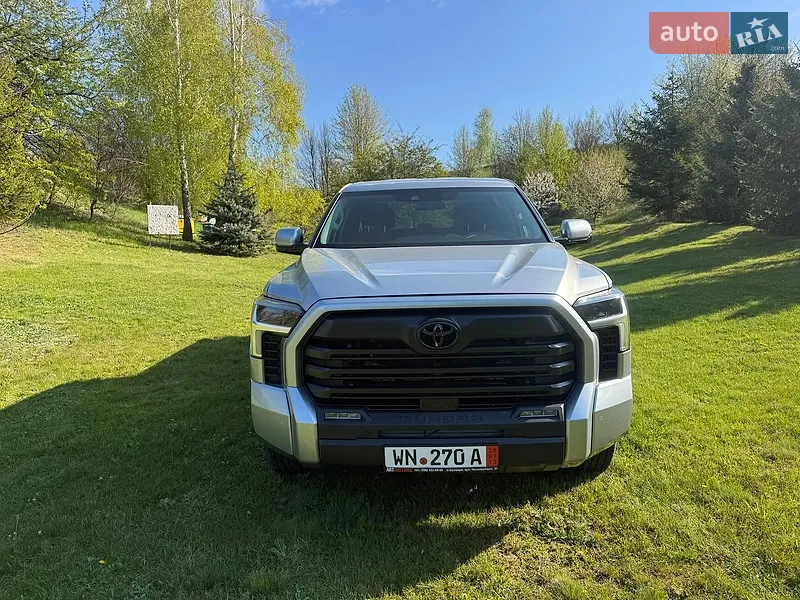 Toyota Tundra 2023