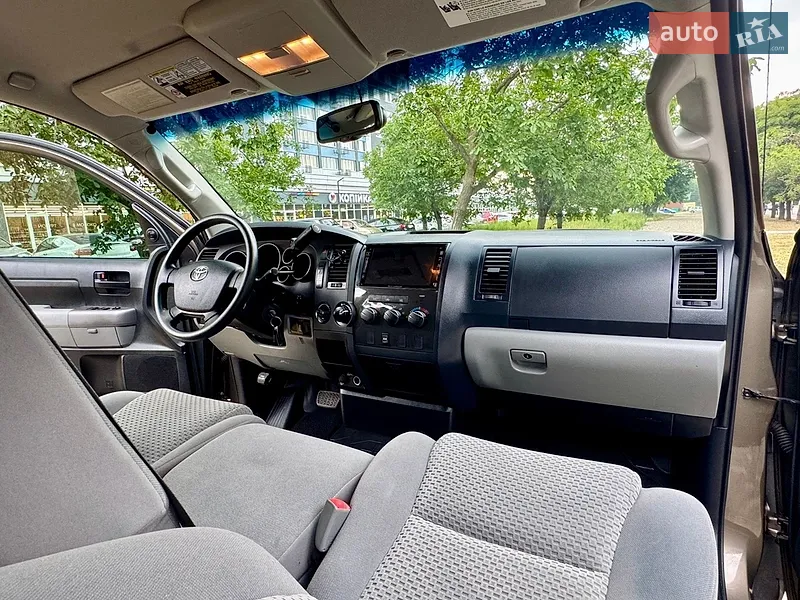 Toyota Tundra 2012 VIN 5TFUW5F19CX267128 фото оголошення 35 з 94