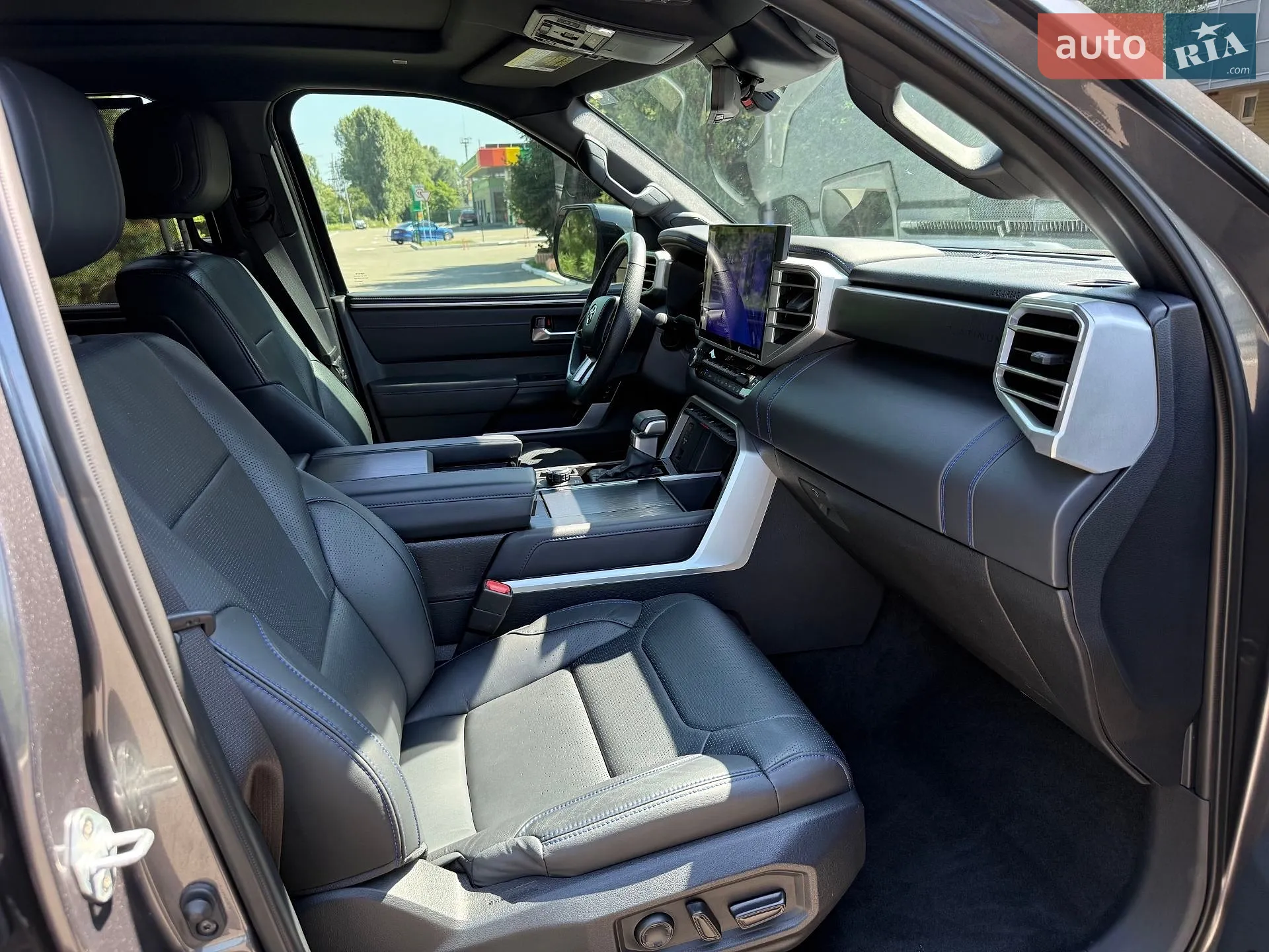 2023 Toyota Tundra - мініатюра 21