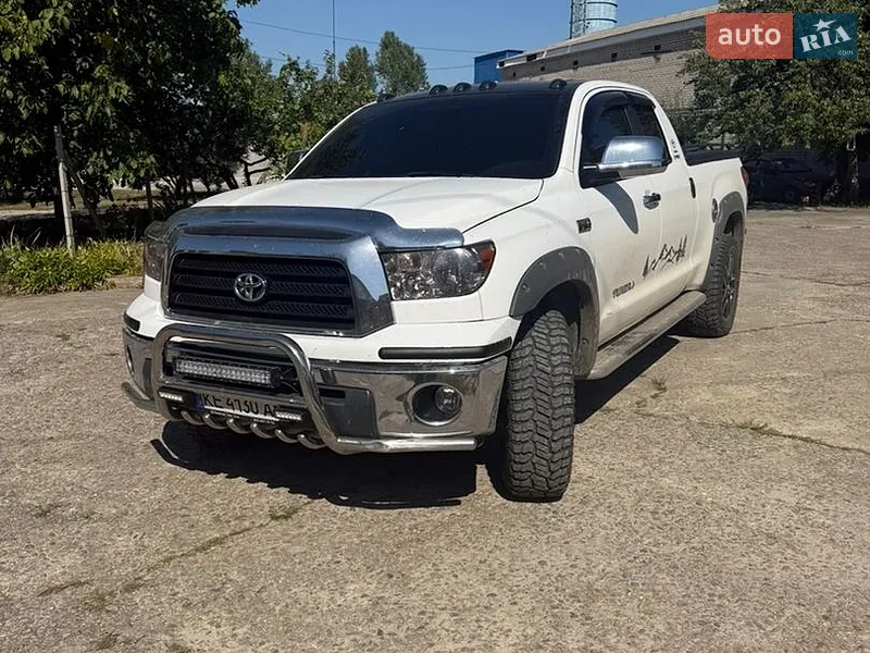 Toyota Tundra 2008