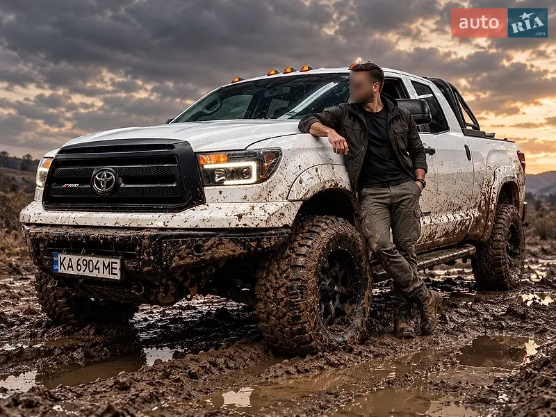 Toyota Tundra 2010