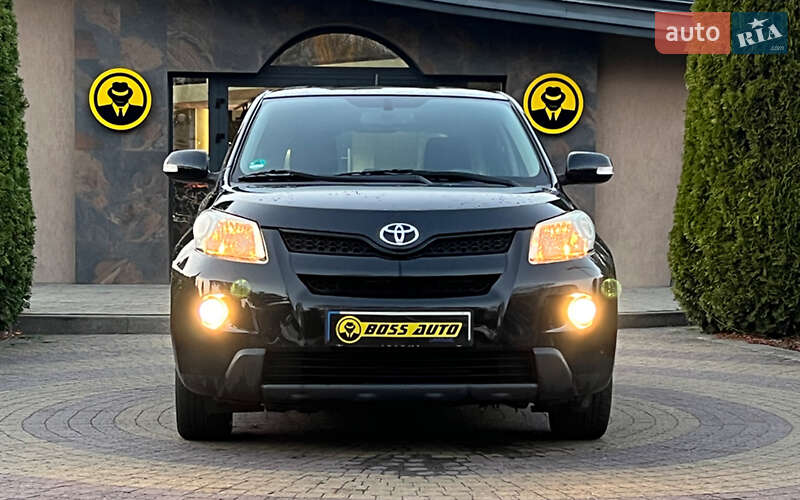 Внедорожник / Кроссовер Toyota Urban Cruiser 2011 в Львове