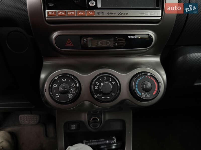 Внедорожник / Кроссовер Toyota Urban Cruiser 2010 в Киеве