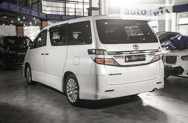 Мінівен Toyota Vellfire 2012 в Одесі