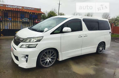 Мінівен Toyota Vellfire 2013 в Одесі