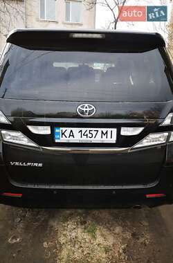 Мінівен Toyota Vellfire 2010 в 