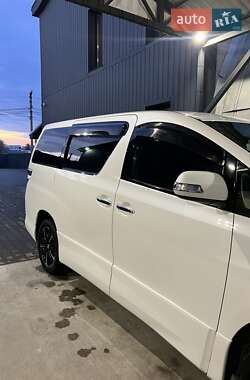 Мінівен Toyota Vellfire 2009 в 