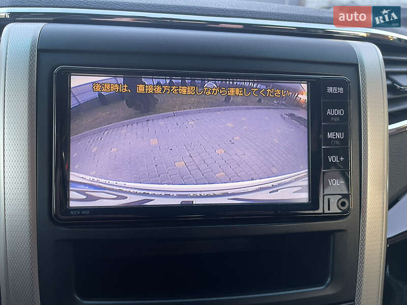 Мінівен Toyota Vellfire 2013 в Одесі