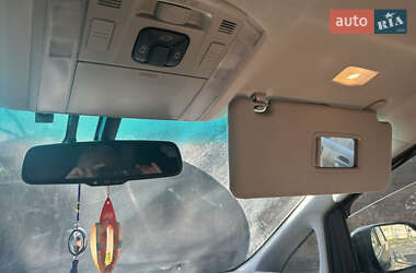 Минивэн Toyota Vellfire 2013 в 