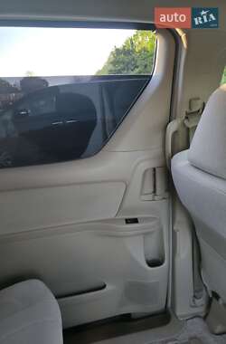 Минивэн Toyota Vellfire 2012 в 