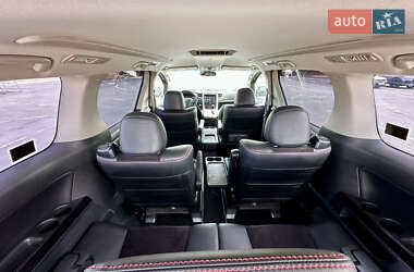 Минивэн Toyota Vellfire 2013 в 