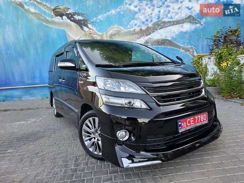 Toyota Vellfire 2012