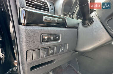 Минивэн Toyota Vellfire 2014 в 