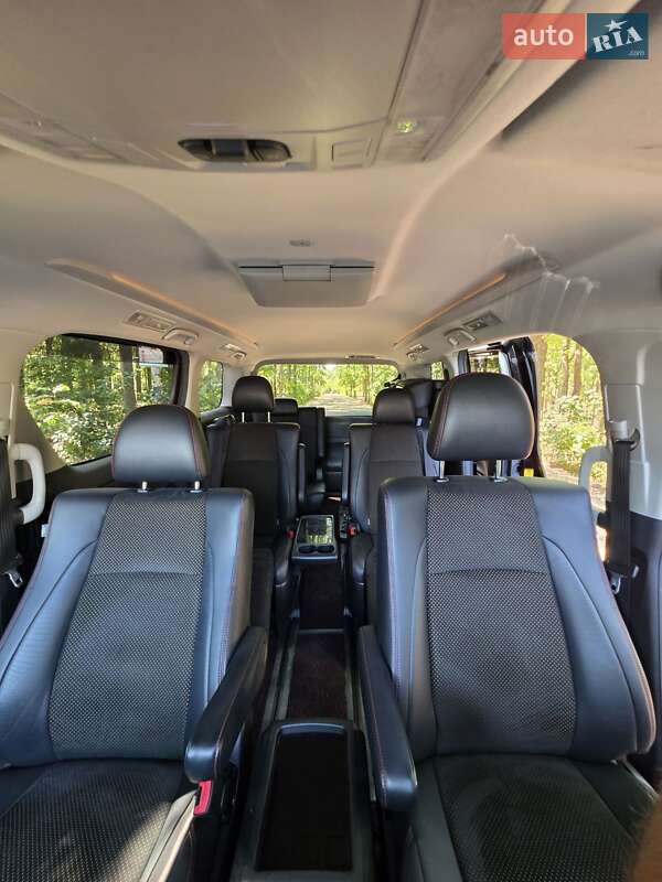 Минивэн Toyota Vellfire 2014 в Одессе