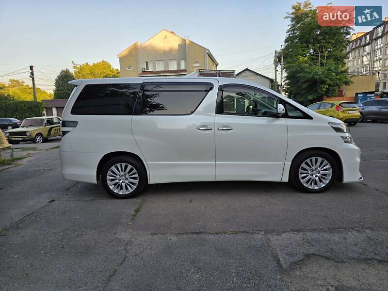 Минивэн Toyota Vellfire 2012 в Одессе