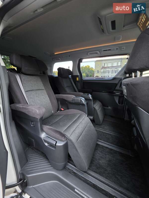 Минивэн Toyota Vellfire 2012 в Одессе