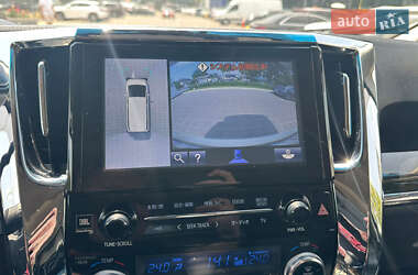 Минивэн Toyota Vellfire 2015 в 