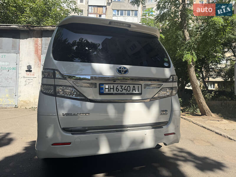 Минивэн Toyota Vellfire 2013 в Одессе