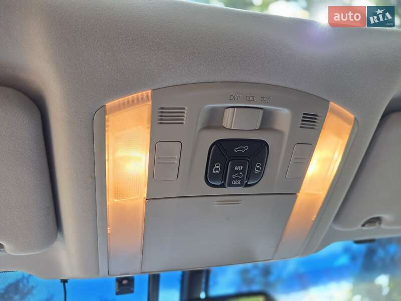 Мінівен Toyota Vellfire 2013 в Одесі фото 28 Мінівен Toyota Vellfire 2013 в Одесі