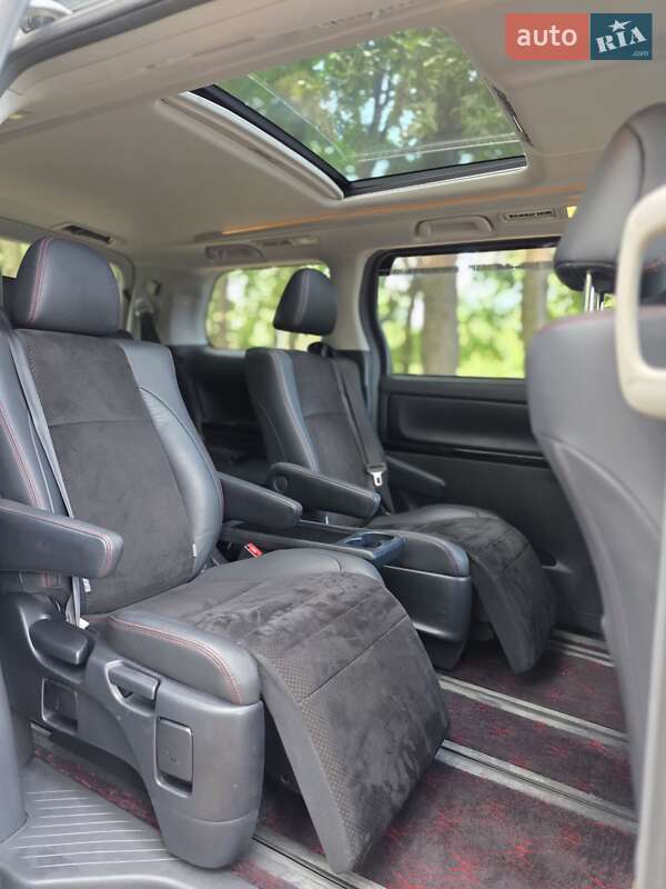 Мінівен Toyota Vellfire 2013 в Одесі фото 43 Мінівен Toyota Vellfire 2013 в Одесі