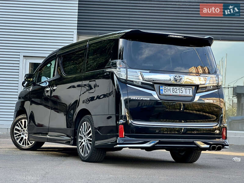 Мінівен Toyota Vellfire 2015 в Одесі