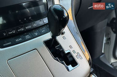 Минивэн Toyota Vellfire 2013 в 