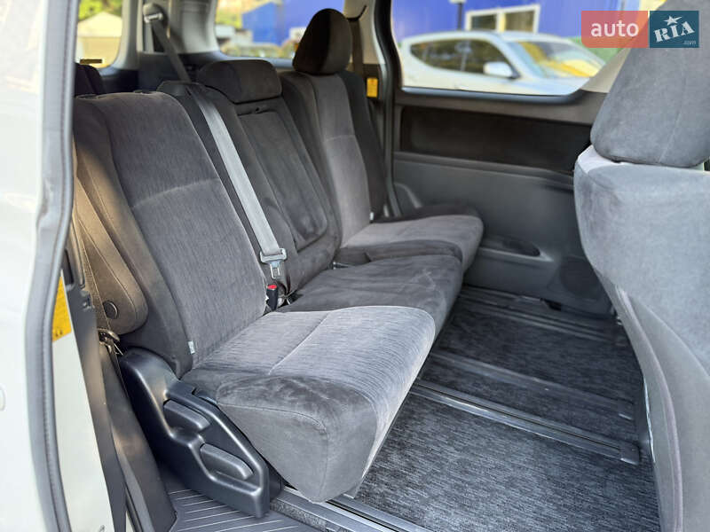 Минивэн Toyota Vellfire 2012 в Одессе