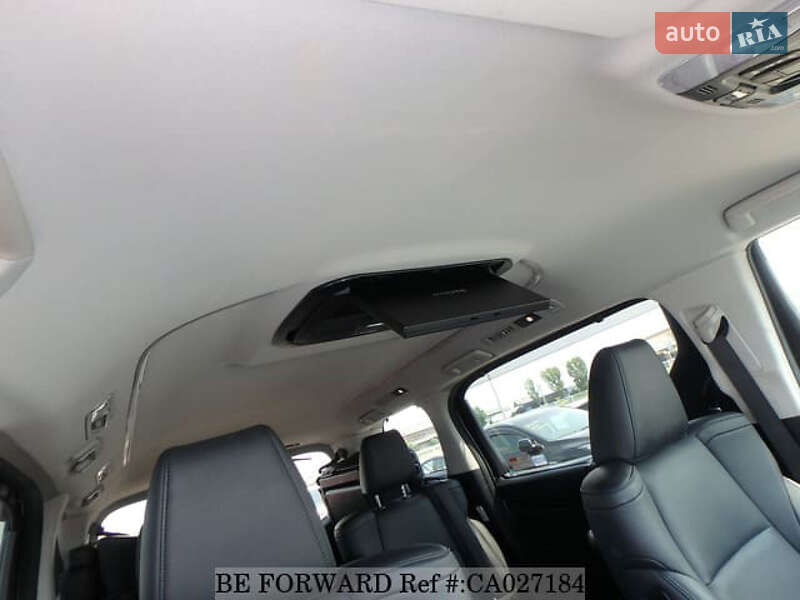 Минивэн Toyota Vellfire 2019 в Киеве
