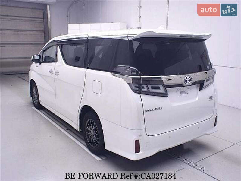 Минивэн Toyota Vellfire 2019 в Киеве