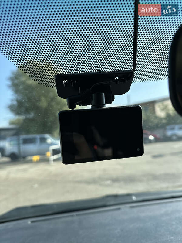 Мінівен Toyota Vellfire 2014 в Києві