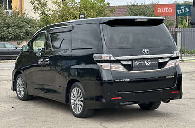 Минивэн Toyota Vellfire 2014 в 
