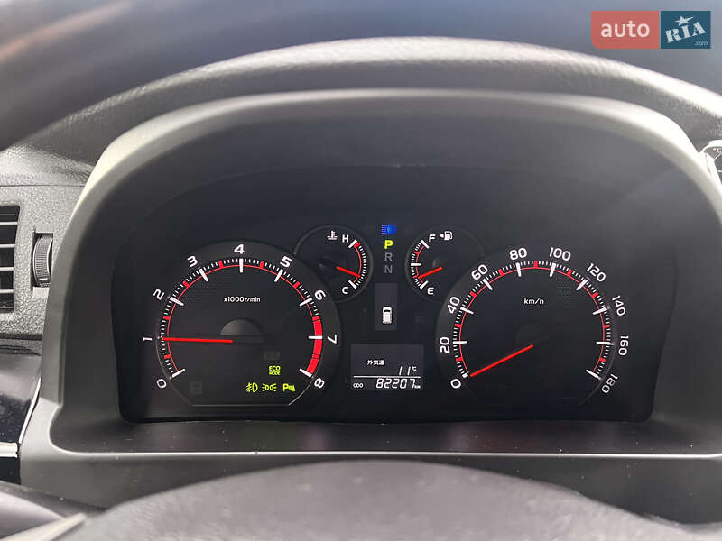 Минивэн Toyota Vellfire 2013 в Киеве