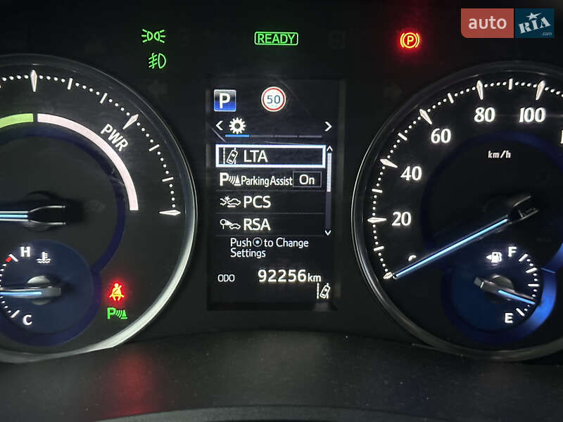 Мінівен Toyota Vellfire 2018 в Києві