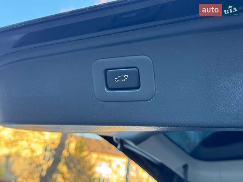 Минивэн Toyota Vellfire 2010 в Виннице