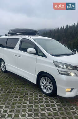 Мінівен Toyota Vellfire 2010 в Буковеле