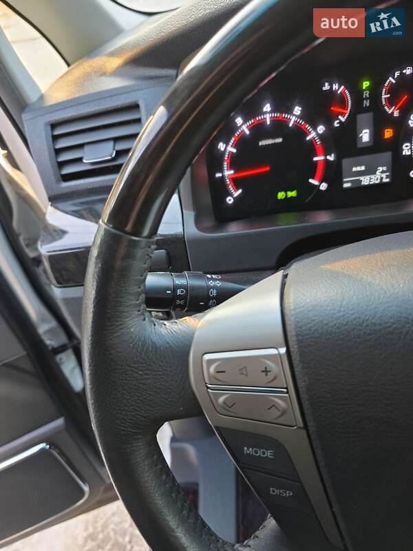 Минивэн Toyota Vellfire 2013 в Одессе