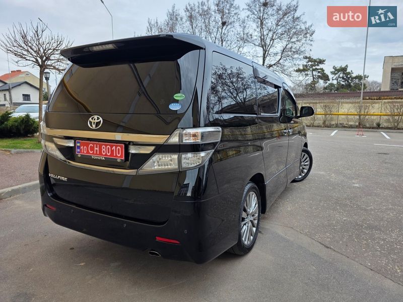 Минивэн Toyota Vellfire 2013 в Одессе
