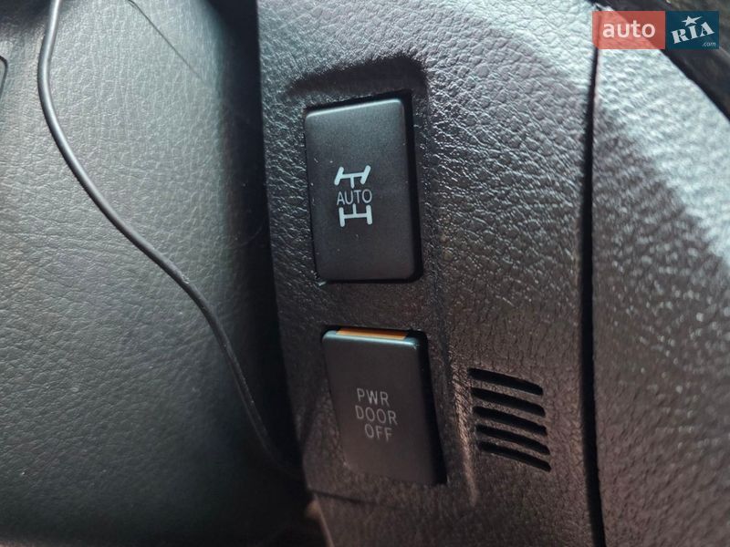 Минивэн Toyota Vellfire 2013 в Одессе