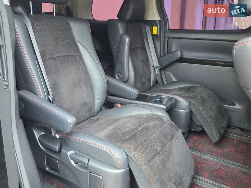 Минивэн Toyota Vellfire 2013 в Одессе