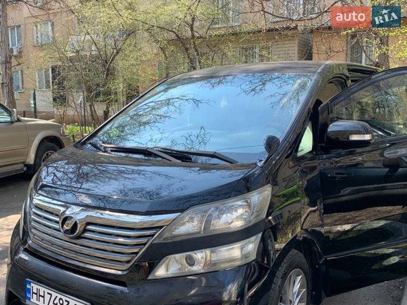 Минивэн Toyota Vellfire 2011 в Одессе