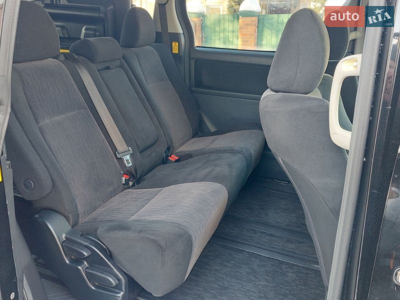 Минивэн Toyota Vellfire 2012 в Киеве фото 26 Минивэн Toyota Vellfire 2012 в Киеве