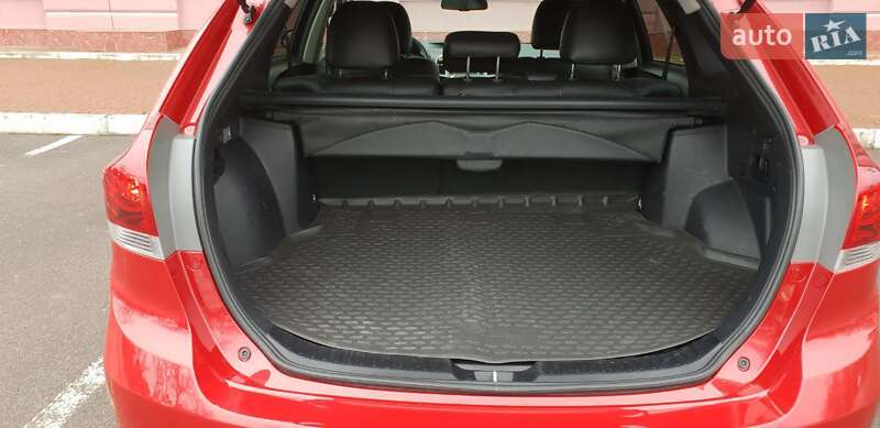 Позашляховик / Кросовер Toyota Venza 2013 в Одесі